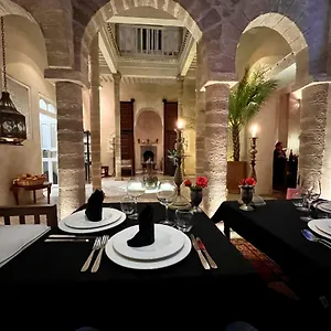 Malaika Riad Essaouira